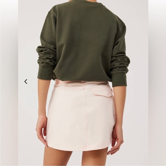 Outdoor Voices RecTrek NWOT Belted Skirt Zipper Pockets Sz Medium Pink Seashell - Picture 4 of 10